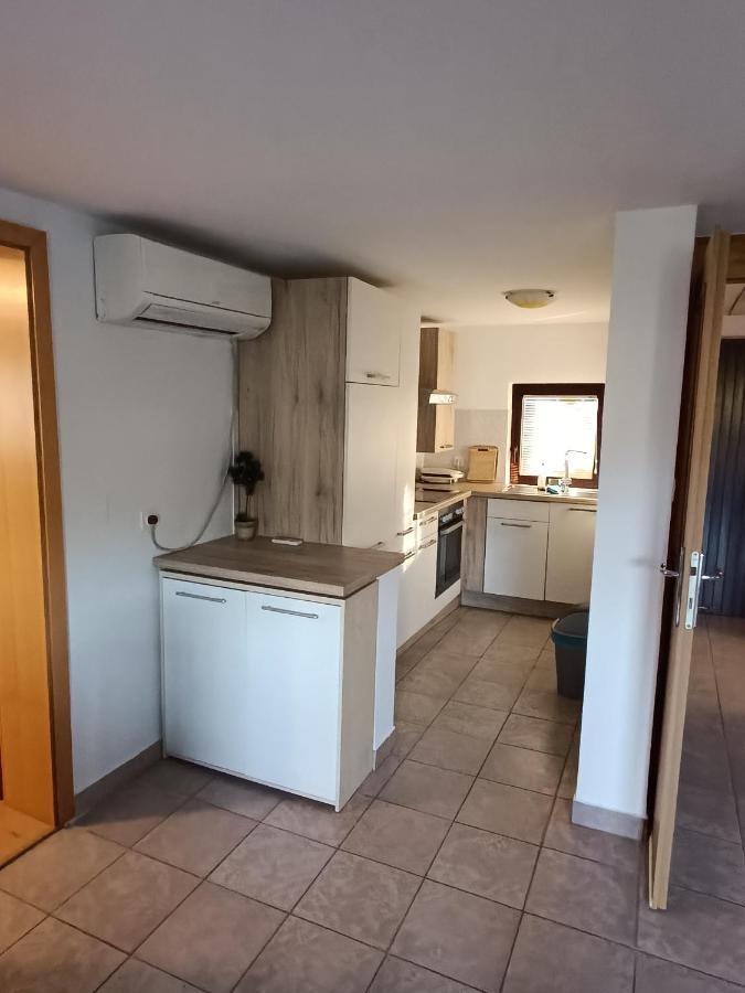 Hiska Na Gorci Apartment Podcetrtek Luaran gambar